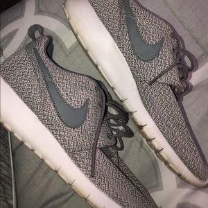 Roshes